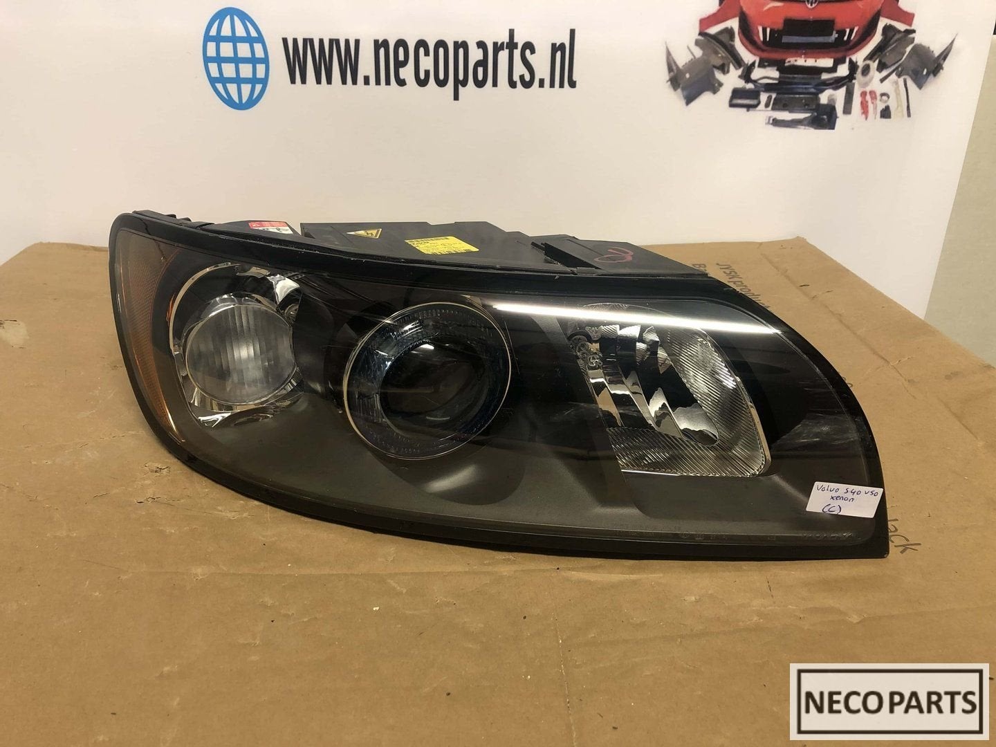 S40 v50 xenon koplamp rechts origineel 31335246, Gebruikt, -, -, Ophalen of Verzenden