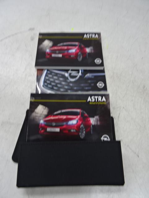 INSTRUKTIEBOEK Opel Astra K (01-2015/12-2022), Gebruikt, Opel