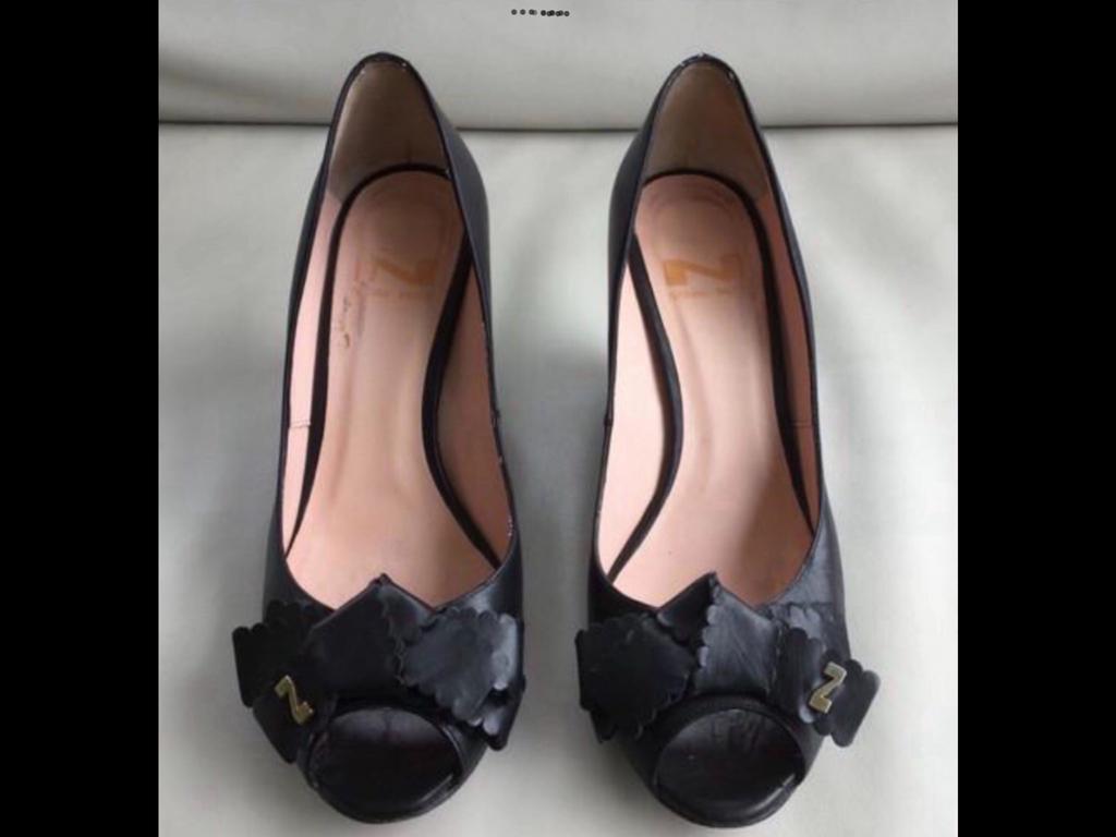 Cales noires Natan taille 38,50, Enlèvement ou Envoi, Chaussures à haut talons, Porté, Natan