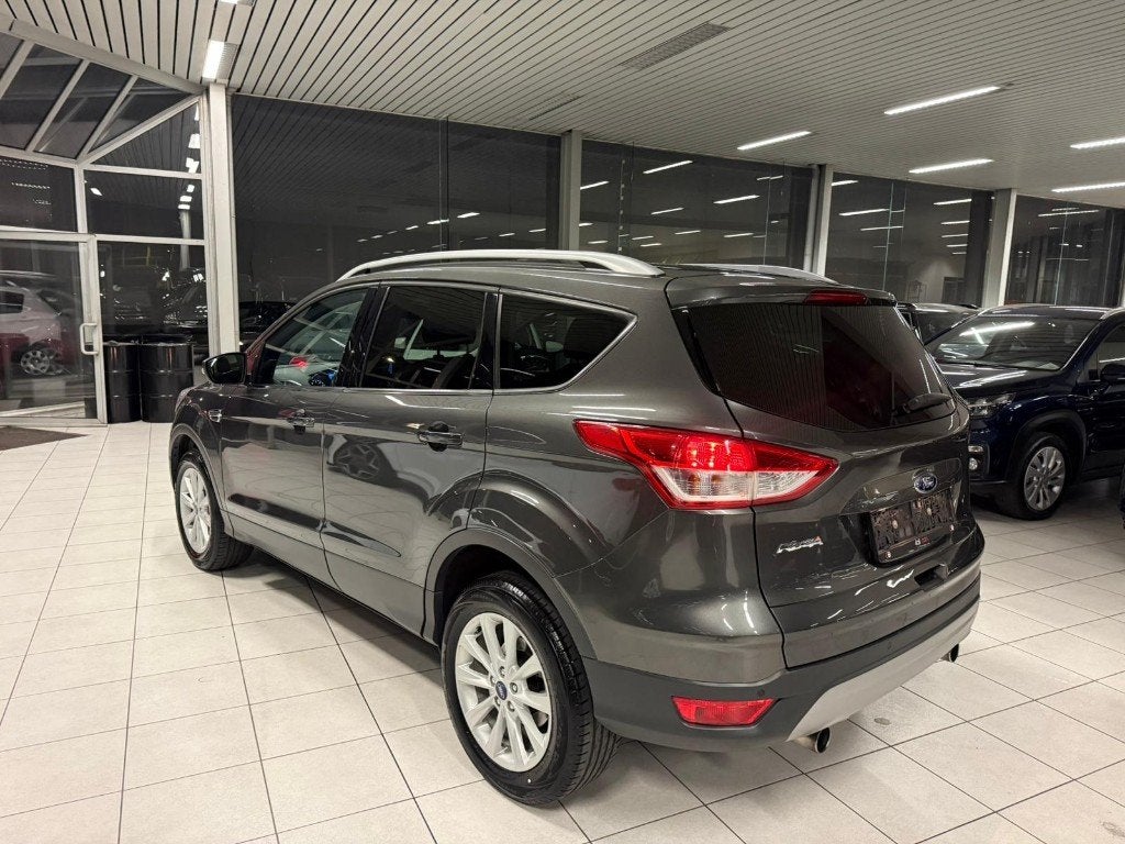 Ford Kuga 1.5i Benzine 110kW Euro 6b, Auto's, Leder, Bedrijf, Handgeschakeld, 5 deurs
