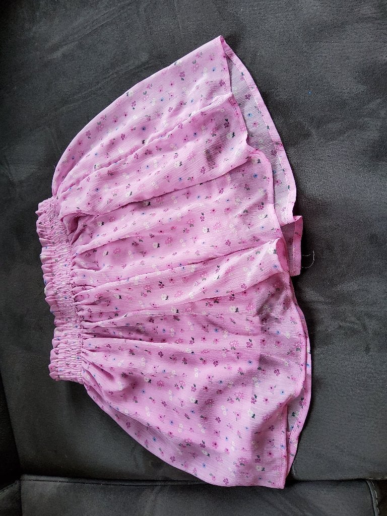 roze rokje met bloemetjes, Kinderen en Baby's, Kinderkleding | Maat 122, Ophalen, C&A, Meisje, Zo goed als nieuw
