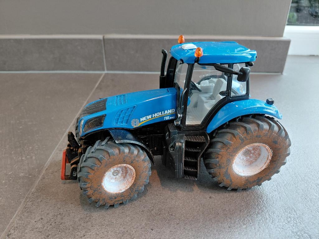 Tracteur jouet New Holland, Enlèvement ou Envoi, Comme neuf