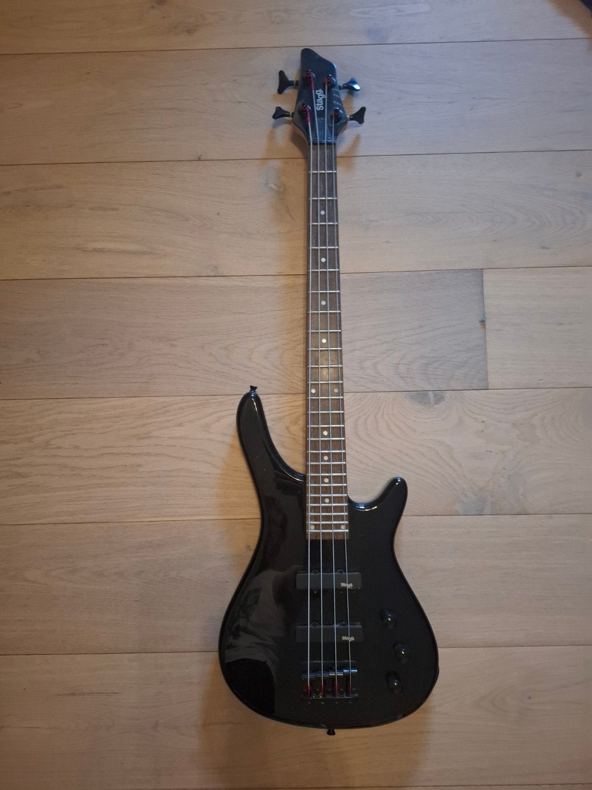 Stagg BC300 3/4 Elektrische Basgitaar, Musique & Instruments, Instruments à corde | Guitares | Basses, Enlèvement ou Envoi