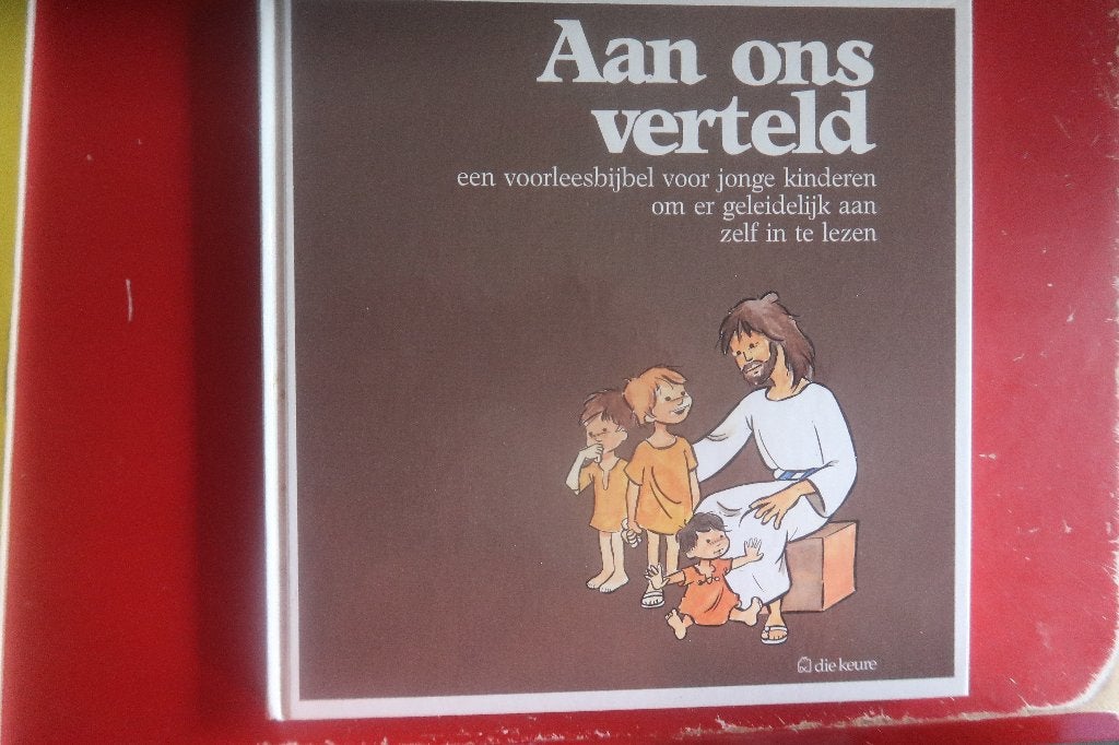 kinderbijbel aan ons verteld voorleesbijbel, Jongen of Meisje, Ophalen of Verzenden, Zo goed als nieuw, 5 of 6 jaar
