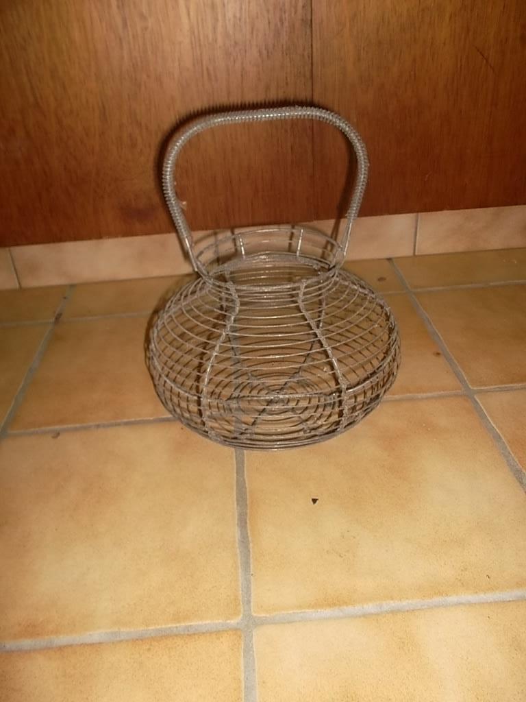 eiermandje, Ophalen