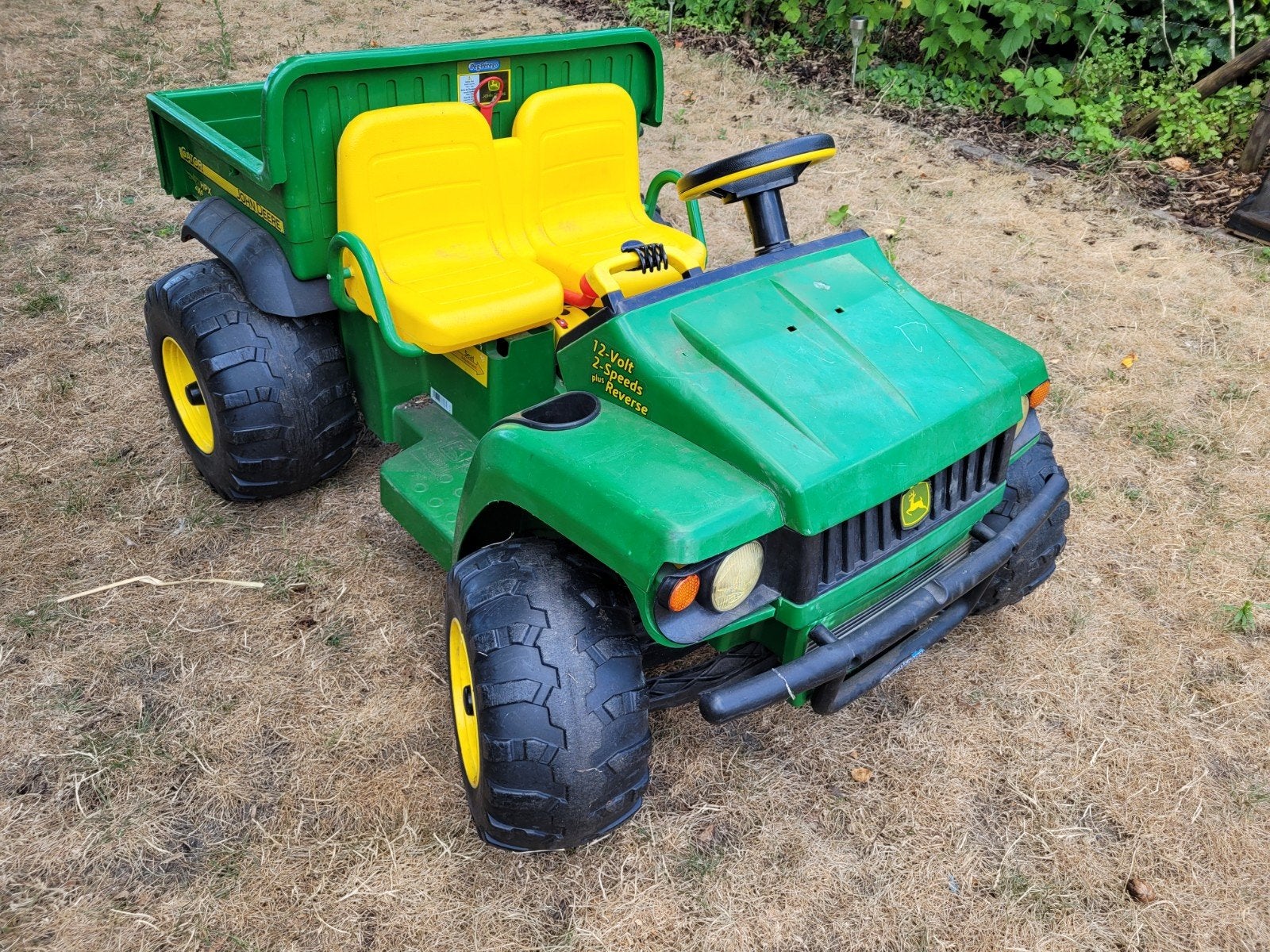 gator john deere peg perego, Enfants & Bébés, Enlèvement, Utilisé