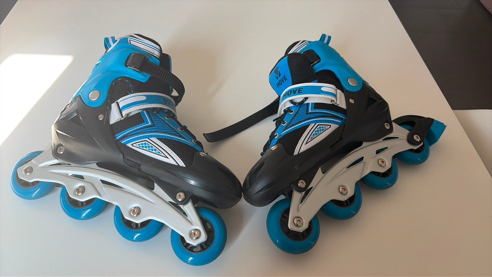 Blauwe inline skates, Sport en Fitness, Skeelers, Ophalen, Zo goed als nieuw