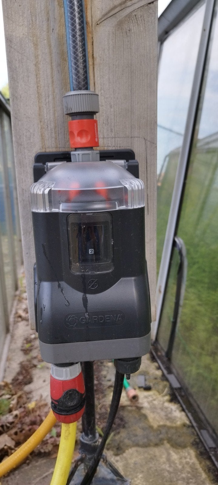 Gardena water verdeler, Enlèvement