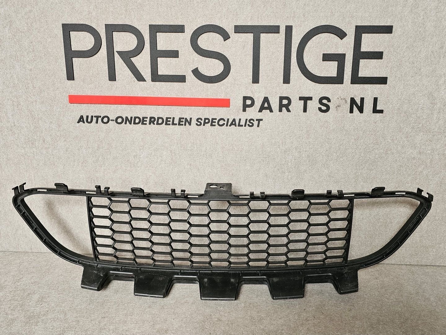 Midden Rooster BMW 3 Serie F30 F31 M Pakket 51118054136 ORIG, -, Origine de la pièce connue, Utilisé, -