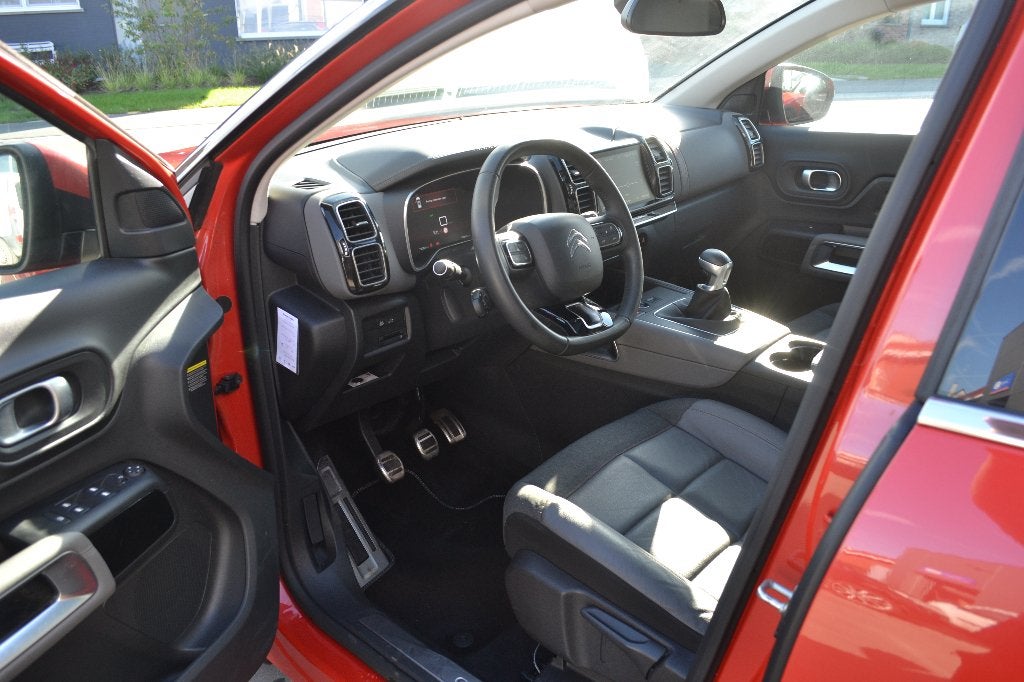 Citroen C5 Aircross PANO/LED/LEDER/ACC, Autos, Achat, Euro 6, Entreprise, Garantie prolongée