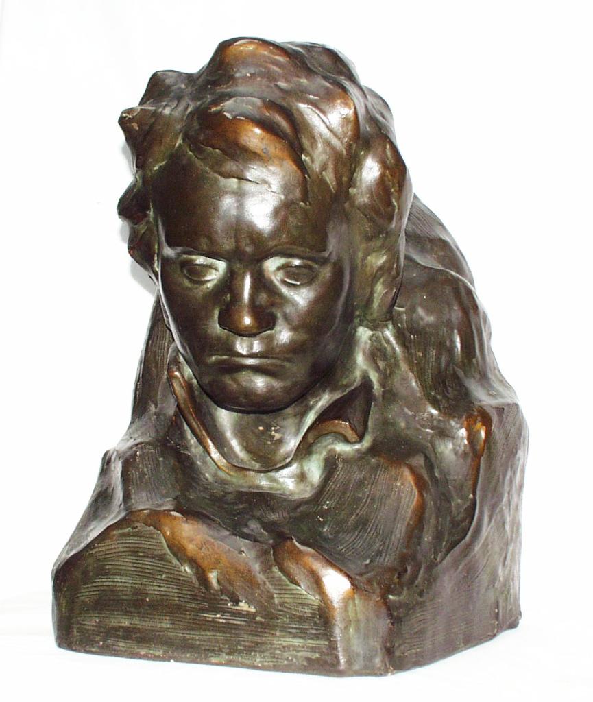 Buste Ludwig Von Beethoven - Robrechts., Antiek en Kunst, Kunst | Beelden en Houtsnijwerken, Ophalen of Verzenden, 20 - 50 cm