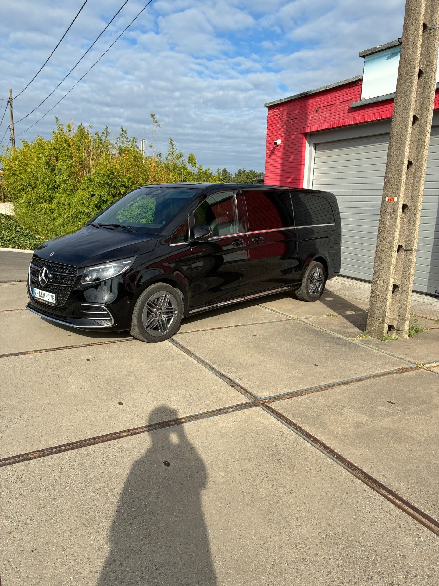 V 300 D 4 MATIC L3 AMG LICHTEVRACHT, Auto's, Automaat, Dealer onderhouden, Gebruikt, Euro 6