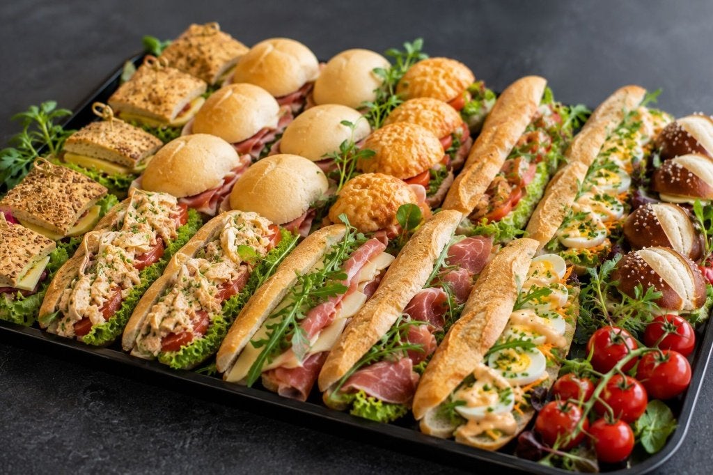 Gevestigde delicatessenzaak met bewezen omzet, Zakelijke goederen