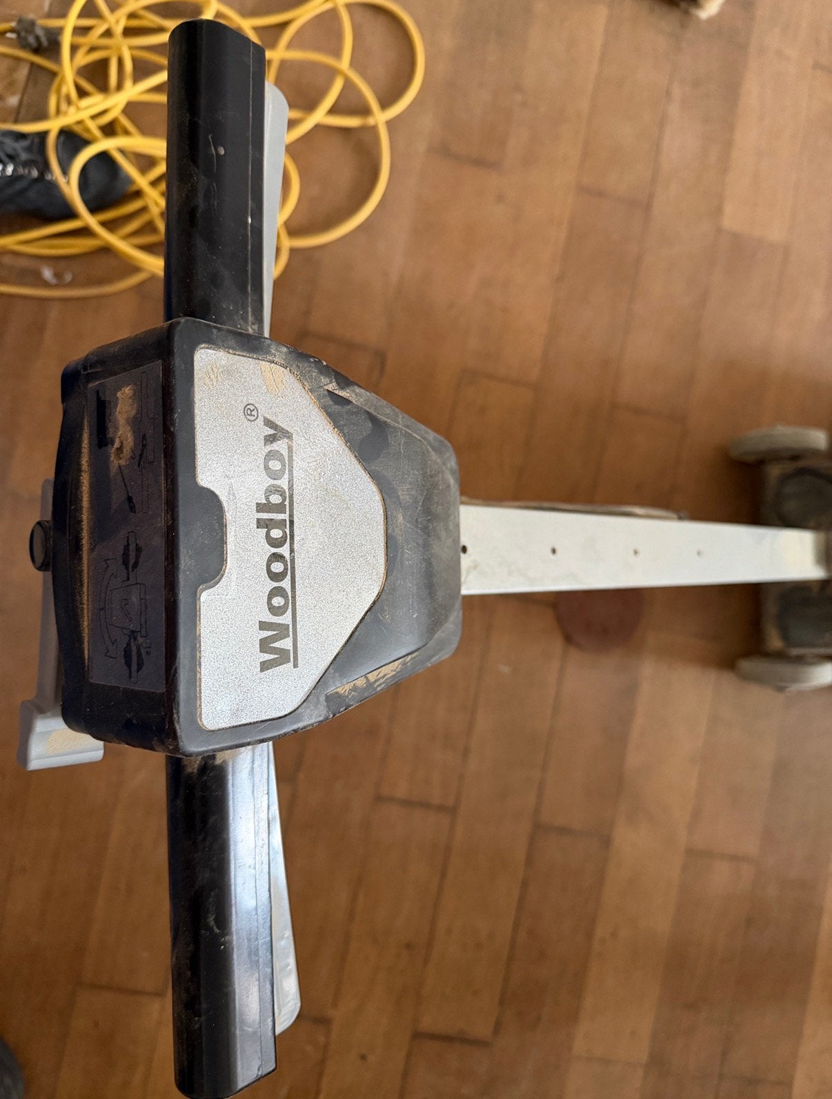 Parket schuren  woodboy  en 2 andere mchines te huur, Ophalen, Zo goed als nieuw