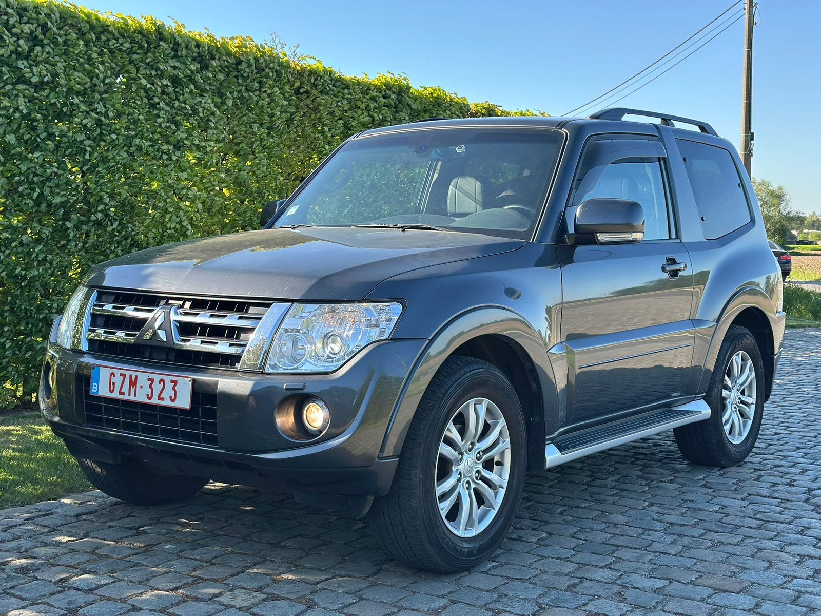 Mitsubishi Pajero 3.2Diesel 2014 full option autom, Cuir, Achat, Entretenue par le concessionnaire, Noir