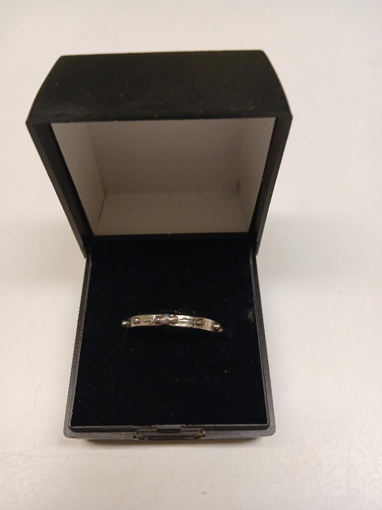 Bague couleur argent avec pierres semi-précieuses (0026), Bijoux, Sacs & Beauté, Bagues, Enlèvement ou Envoi, Utilisé, Argent