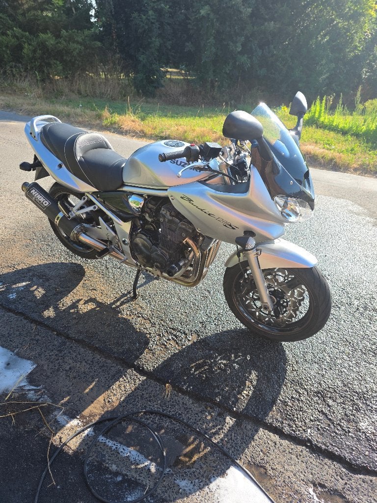 Bandit 1200s, Particulier