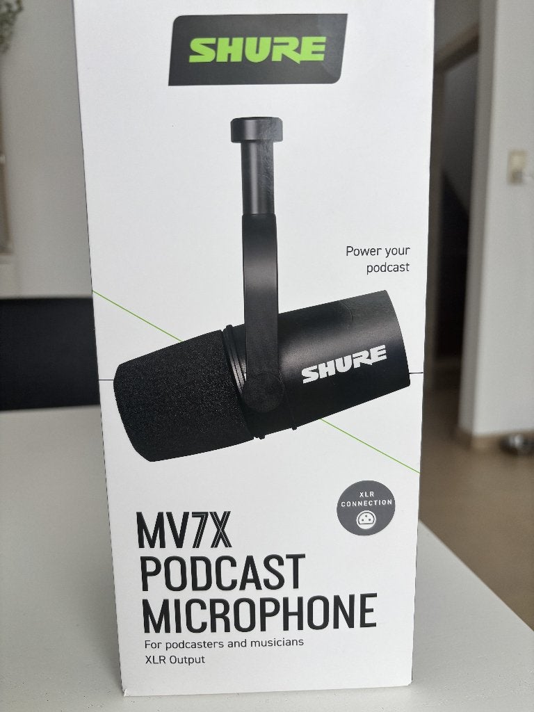 Nieuwe Shure MV7X professionele XLR podcastmicrofoon, Enlèvement ou Envoi, Neuf, Micro studio