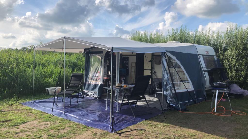 Te koop voortentluifel marvella palermo ( de wit ) maat 6/7, Caravans en Kamperen, Ophalen, Zo goed als nieuw