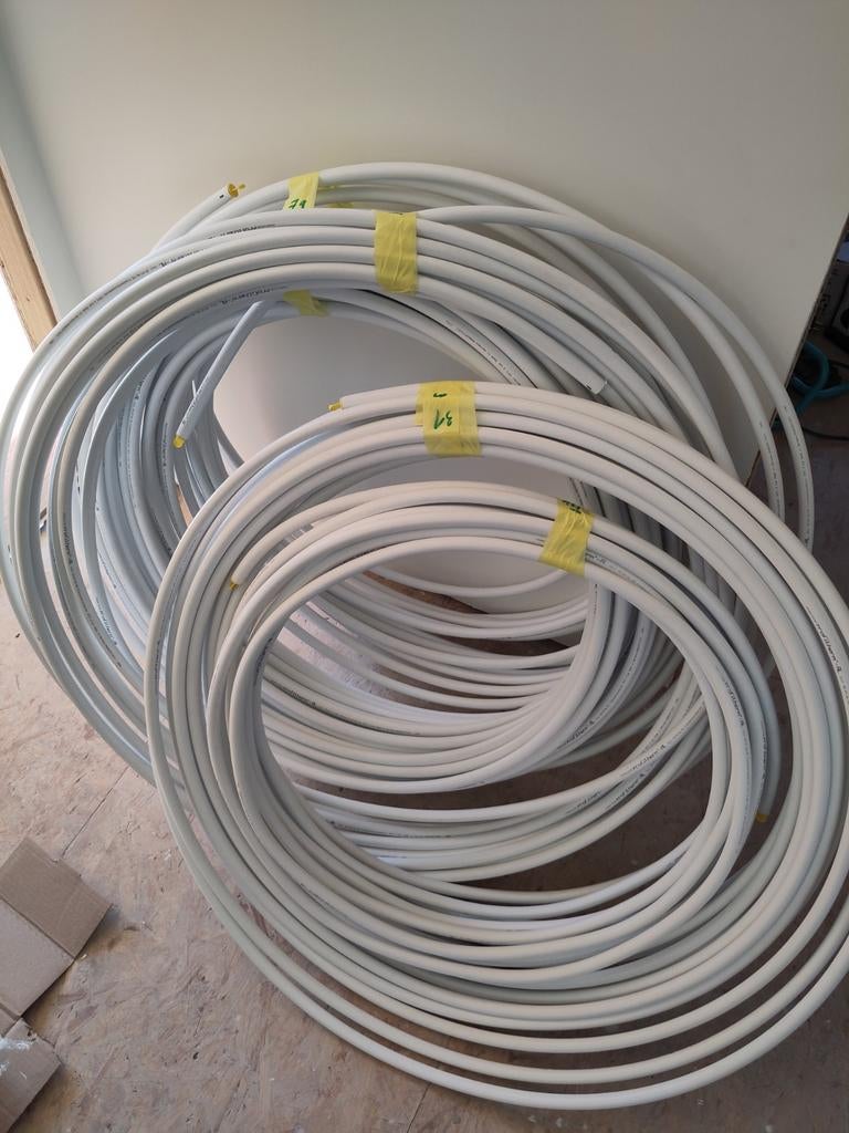 Vloerverwarming leiding (79m, 22m, 31m en 14m), Ophalen
