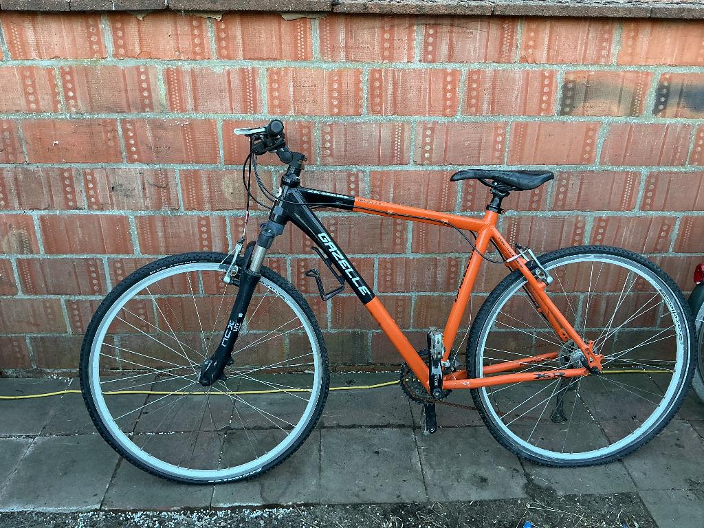 Série X3R Cross Hybrid Gazelle XR, Enlèvement, Gazelle, Suspension