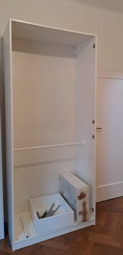 Garde robe pax ikea à donner /gratuit, Autres essences de bois, Enlèvement, Ikea, 50 à 75 cm