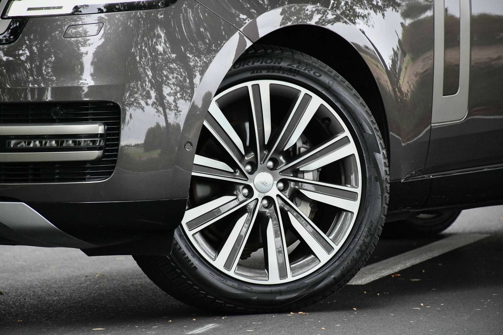 Land Rover Range Rover Range Rover 3.0 TD6 D350 HSE*HUD*PANO, Cuir, Argent ou Gris, Achat, 2997 cm³
