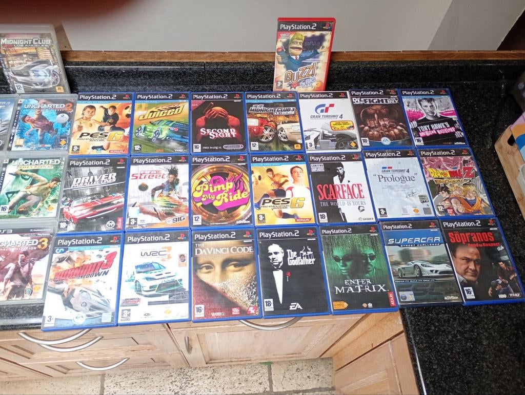 Te koop allerlei games PS3 -ps2 50 stuks 10 €per spel 250lot, Ophalen