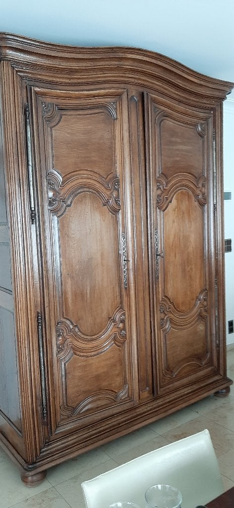 linnen- of buffetkast, Ophalen