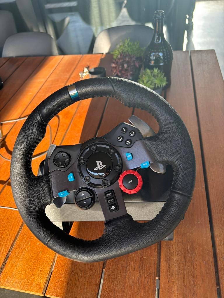 Logitech G29 PS4/PS5/PC + pedalen + doos, zo goed als nieuw, Ophalen, Zo goed als nieuw, PlayStation 3