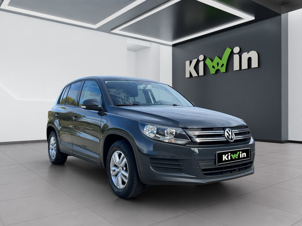 VW Tiguan 1.4tsi Clim - Attache Remorque, Autos, Achat, Entreprise, Boîte manuelle, Noir