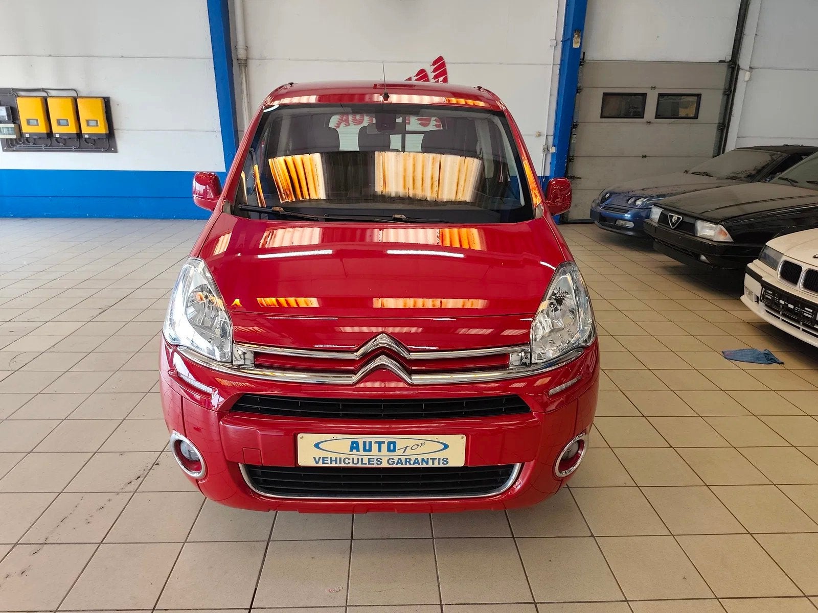 Citroën Berlingo 1600 HDi automatique (bj 2014), Auto's, Automaat, Euro 5, Gebruikt, 4 cilinders