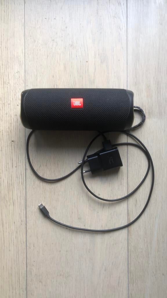 JBL muziekbox., Ophalen, Zo goed als nieuw, JBL