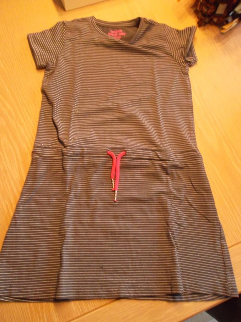 Hema kleedje, Kinderen en Baby's, Kinderkleding | Maat 146, Meisje, Ophalen of Verzenden, Zo goed als nieuw, Jurk of Rok