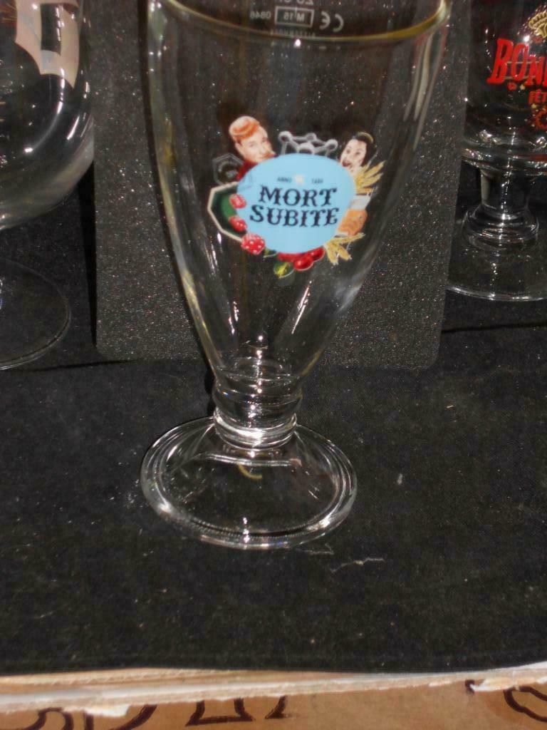 Bierglazen.Gulden Draak.Gold Pils Merchtem.De Troch.D 112, Verzamelen, Biermerken, Ophalen of Verzenden, Zo goed als nieuw, Glas of Glazen