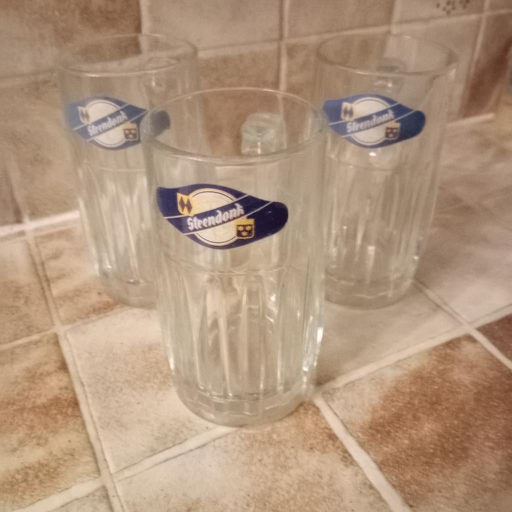 6 bierglazen steendonk met oor, Verzamelen, Biermerken, Ophalen of Verzenden, Gebruikt, Glas of Glazen, Overige merken