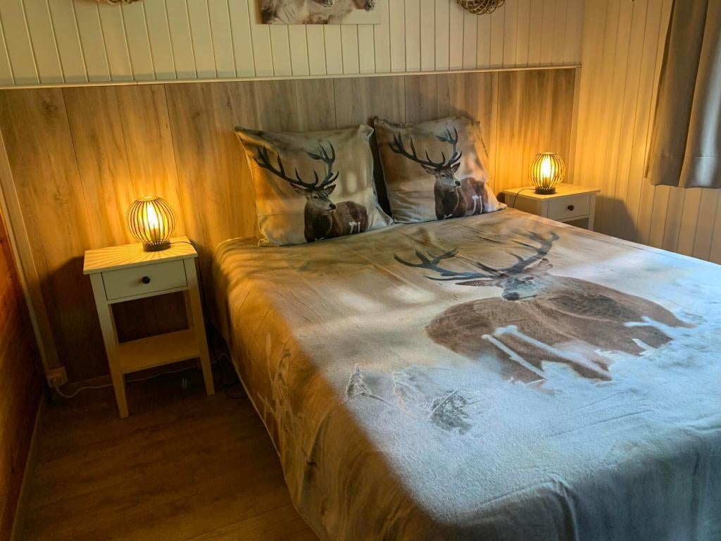 Knus vernieuwd chalet hartje ardennen., Immo, Jupille Sur Ourthe, Overige soorten, Direct bij eigenaar, 2 kamers