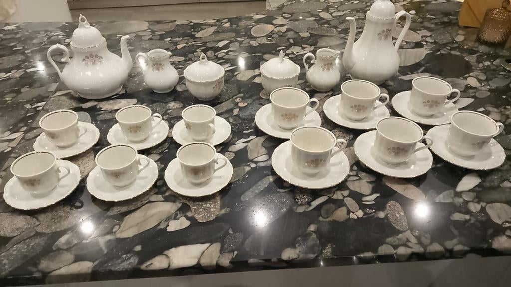Servies van porselein en verguld, vintage, Antiek en Kunst, Antiek | Servies compleet, Ophalen