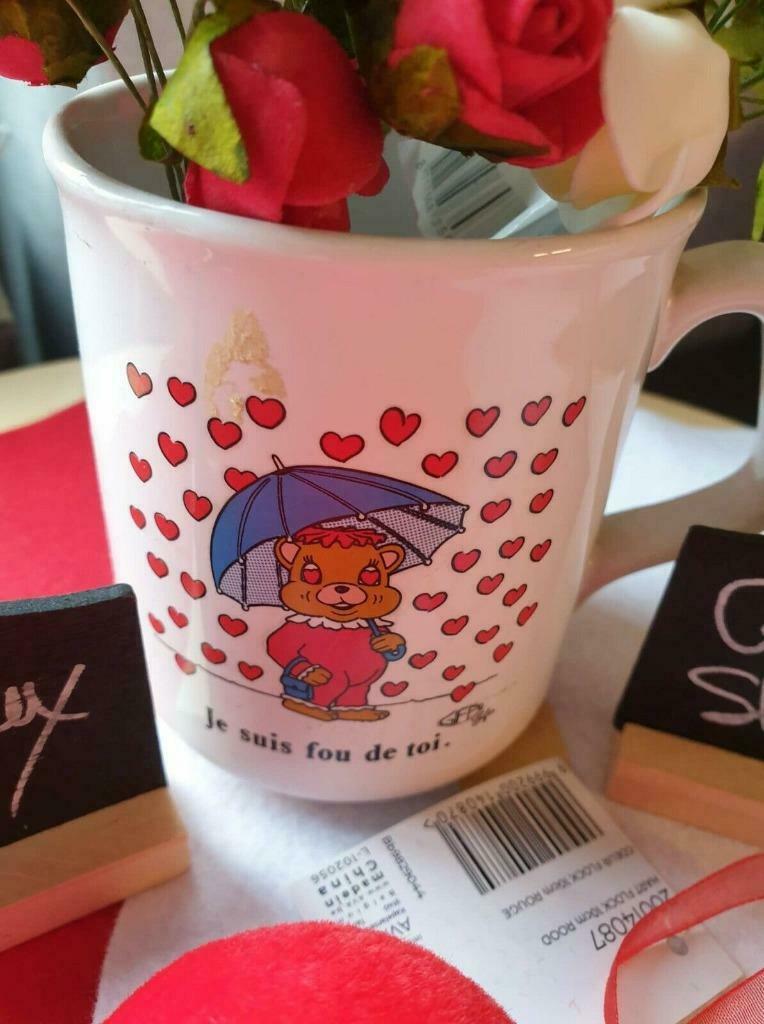 Saint Valentin, Tasse JE T'AIME, Envoi, Neuf