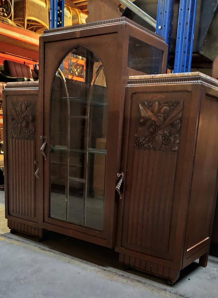 Retro commode, Ophalen