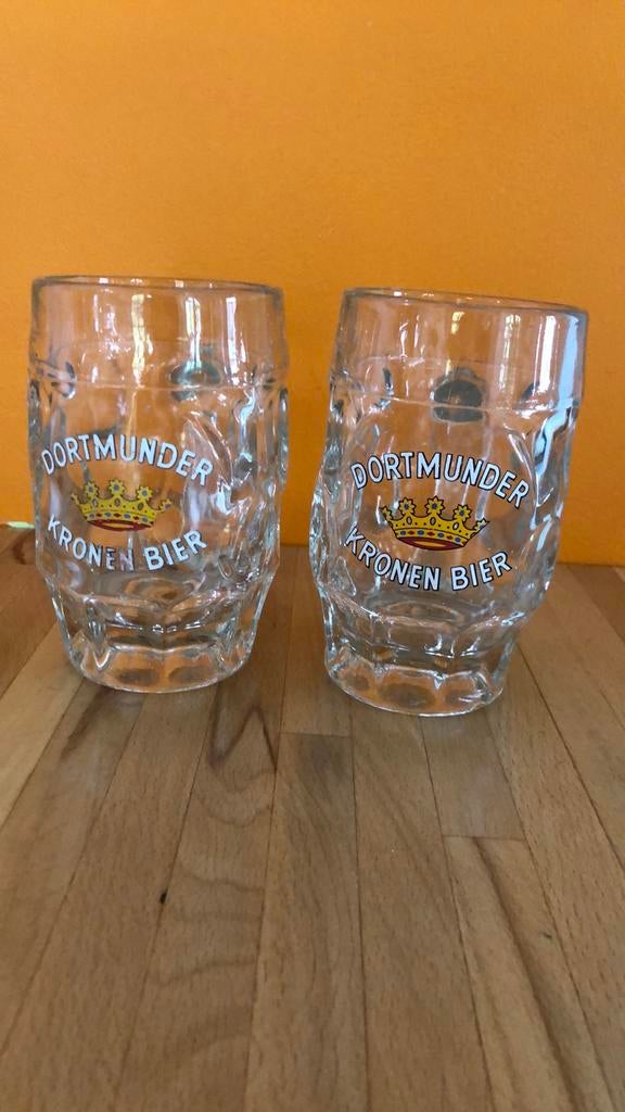 2 Dortmunder Kronen bier bierpullen, Verzamelen, Gebruikt