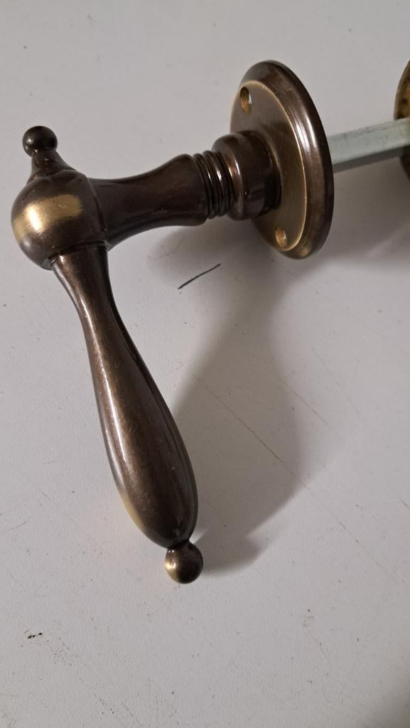 2 messing retro deurkrukken met rozetten, Enlèvement