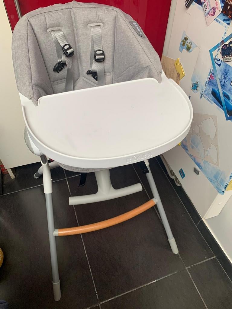 Béaba Up & Down kinderstoel inclusief verkleiningskussen, Kinderen en Baby's, Ophalen of Verzenden, Zo goed als nieuw, Meegroeistoel