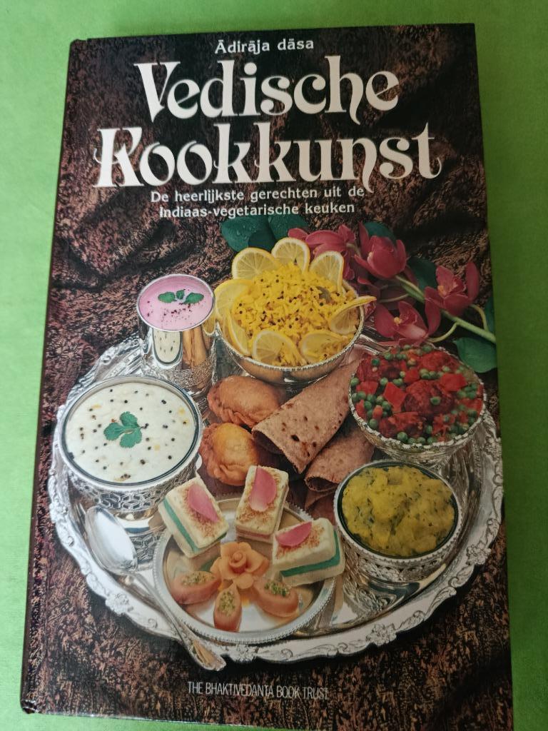 VEDISCHE KOOKKUNST  -  DASA, Boeken, Kookboeken, Zo goed als nieuw, Voorgerechten en Soepen, Hoofdgerechten, Tapas, Hapjes en Dim Sum