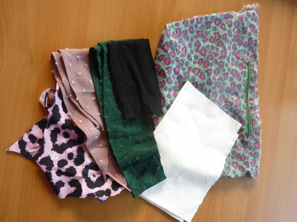 Gratis Restjes stof textiel, Hobby en Vrije tijd, Ophalen of Verzenden, Groen