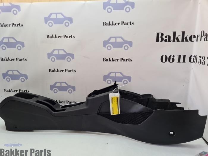 Console centrale d'un Ford B-Max, -, -, 3 mois de garantie, -