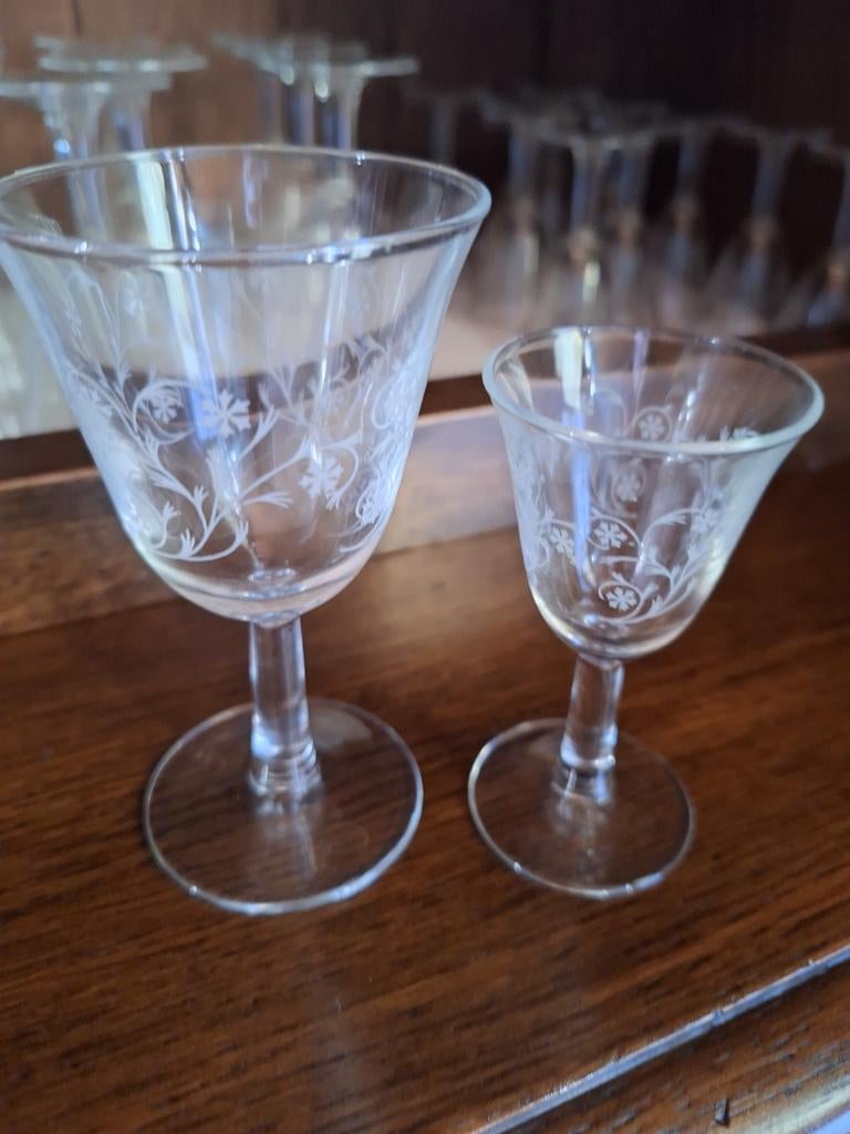Verres vintage en verre à motif floral des années 1930, Enlèvement