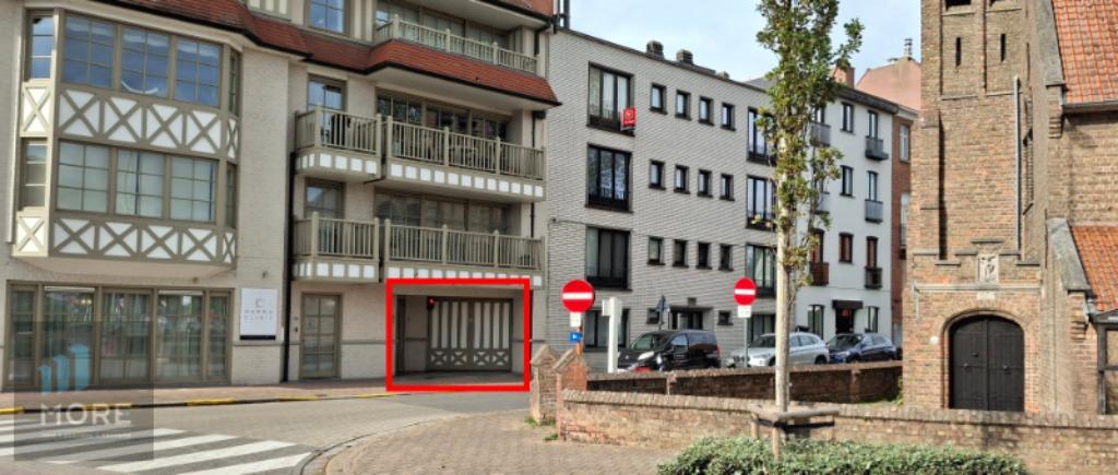 Garage TE HUUR ref. 4180772, Provincie West-Vlaanderen