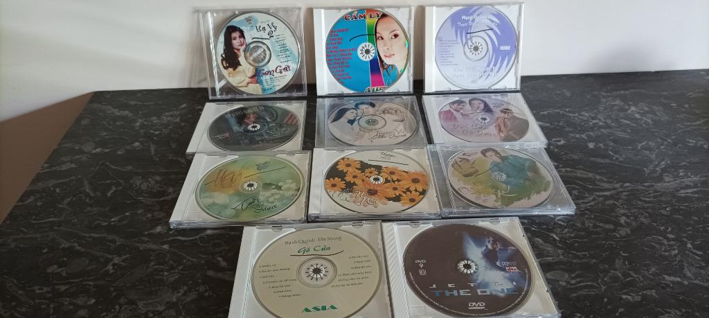 lot de 10 cd chanteurs vietnamiens -  Chants romantiques, Ophalen of Verzenden, Gebruikt