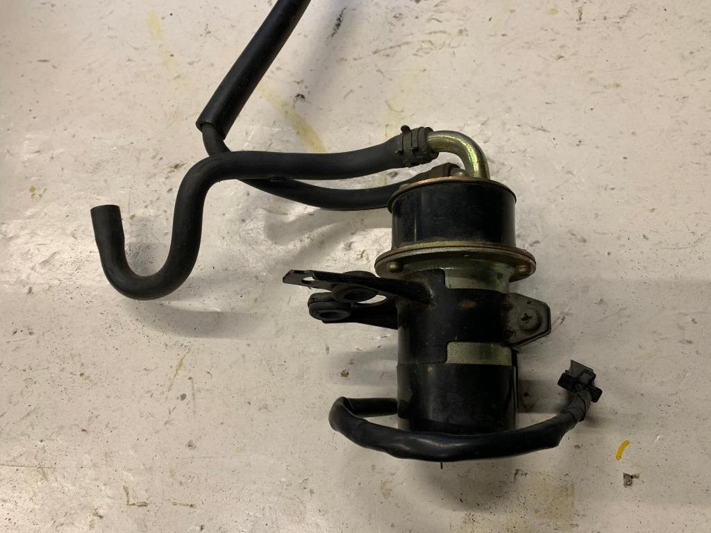 yamaha r6 model '99-'02 benzinepomp, Motoren, Ophalen of Verzenden, Gebruikt